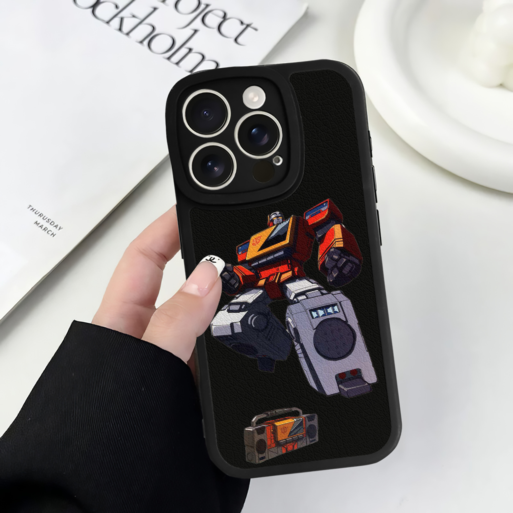 （画像用）  【iPhone 16シリーズ対応】シリコンスマホケース（レザー調） 材質：シリコン